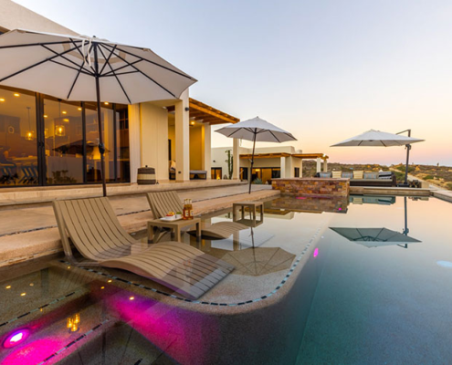 Casa Blanca patio and pool Casa Blanca patio and pool