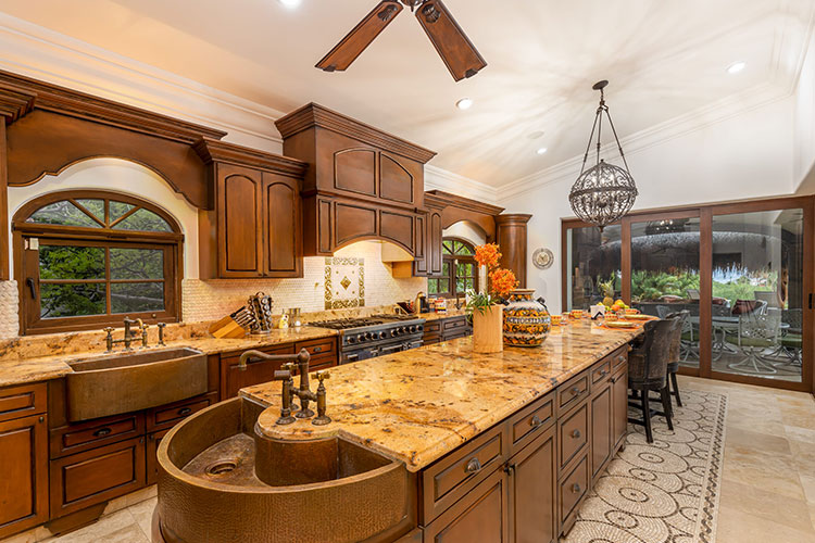 Villa de Paz kitchen | luxury vacation rental in Cabo, Mexico Villa de Paz kitchen | luxury vacation rental in Cabo, Mexico